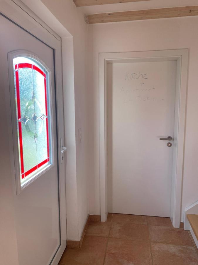 La Toskana Apartment Ihr Rueckzugsort Am Regen Zeitlarn Luaran gambar