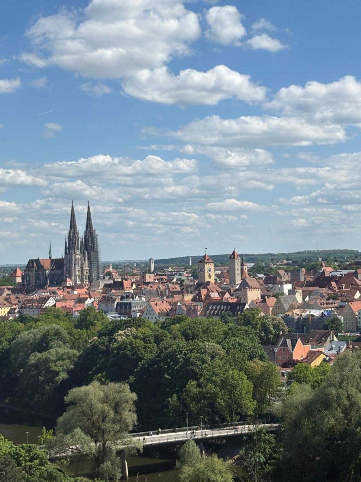 La Toskana Apartment Ihr Rueckzugsort Am Regen Zeitlarn Luaran gambar